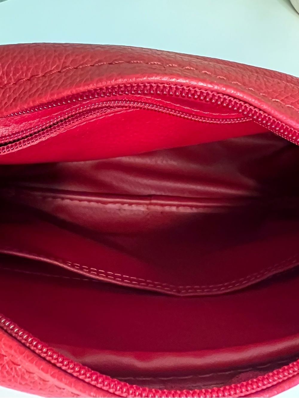 Longchamp Red Pebbled Leather Crossbody Bag - Picture 5 of 5